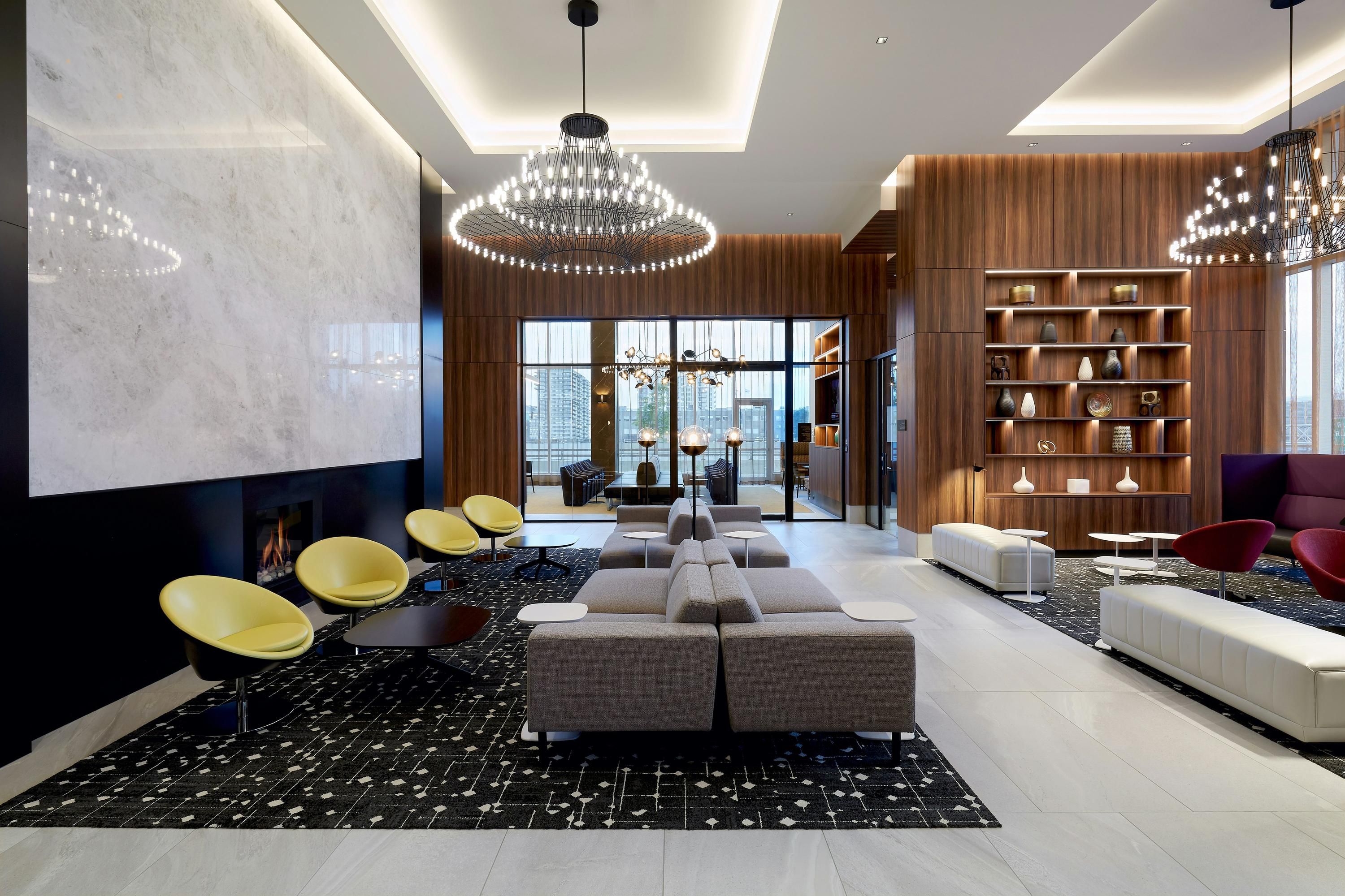 Homewood Suites by Hilton Montreal Midtown - Montréal - Salon