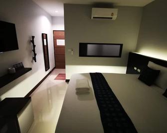 Skyline Resort - Racha Thewa - Habitación