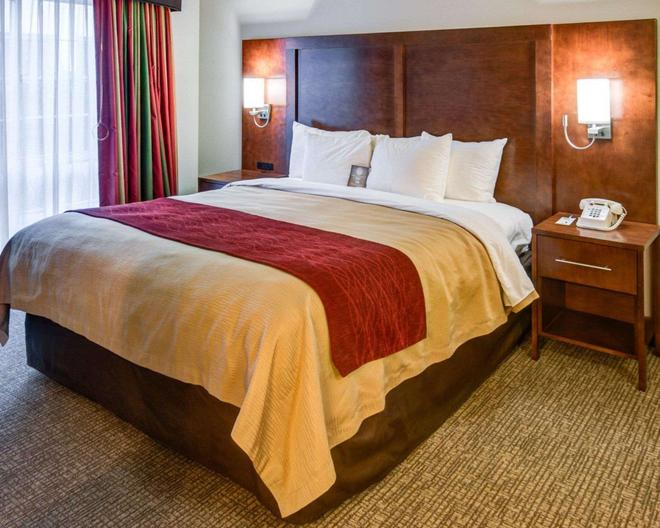 Comfort Inn Redding Near I 5 94 1 2 6 Redding Hotel Deals