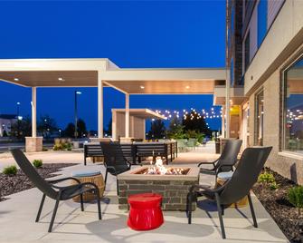 Home2 Suites by Hilton Effingham - Effingham - Patio