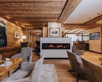 Vitalhotel Dosses - Santa Cristina Valgardena - Lounge