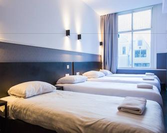 ホテル マノファ - アムステルダム - 寝室