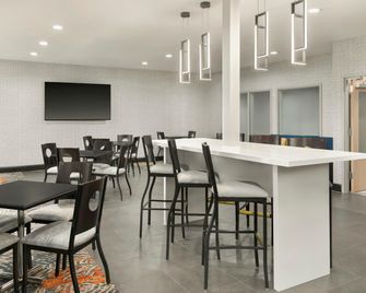 Hampton Inn Kansas City/Olathe - Olathe - Restaurant