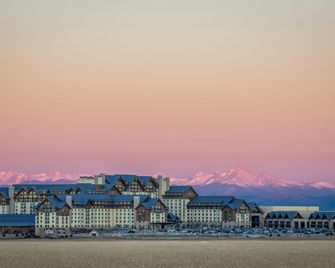 Gaylord Rockies Resort & Convention Center - Aurora - Building