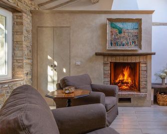 Casamassima Country Relais - Perugia - Living room