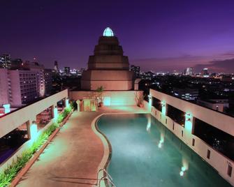 Karnmanee Palace Hotel - Bangkok - Pool