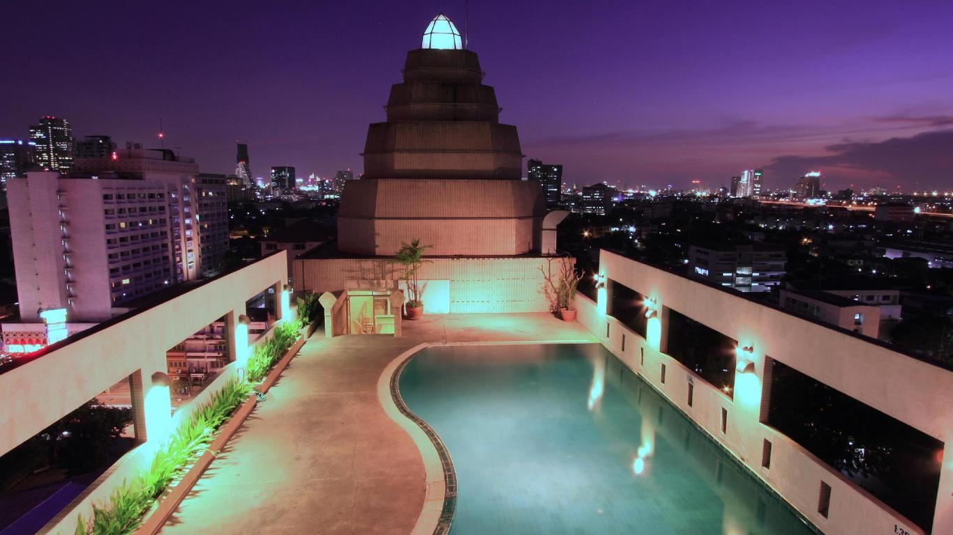 Karnmanee Palace Hotel