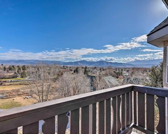 Large, Cozy Midway Studio With Mountain - Midway - Balcón