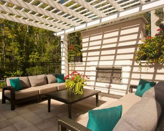 TownePlace Suites by Marriott Charleston Airport/Convention Center - North Charleston - Uteplats