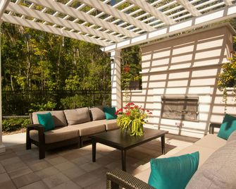 TownePlace Suites by Marriott Charleston Airport/Convention Center - נורת' צ'רלסטון - פטיו