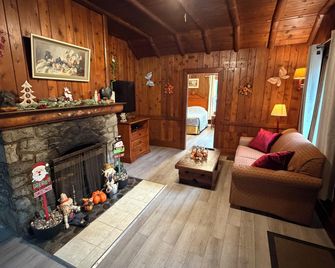Richca Chalets Resort - Гоп