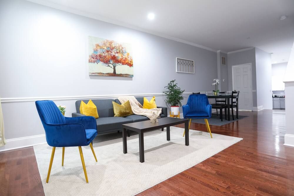 Modern Oasis - Close to M&T Stadium, John Hopkins & Downtown - بالتيمور - غرفة معيشة