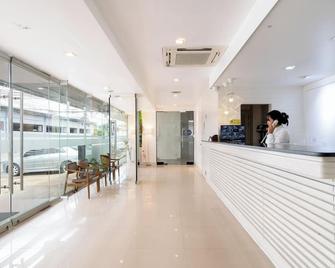 Synsiri 3 Ladprao 83 - Bangkok - Front desk