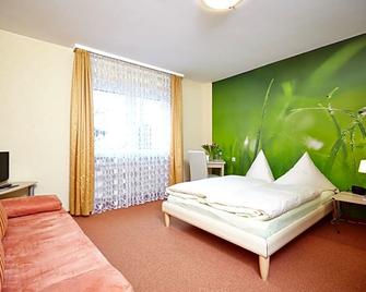 Hotel Sonne - Bad Homburg - Bedroom