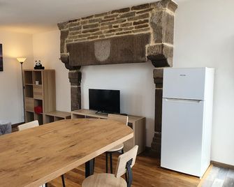 Appartement de la cour du Haut Manoir - Villedieu-les-Poêles