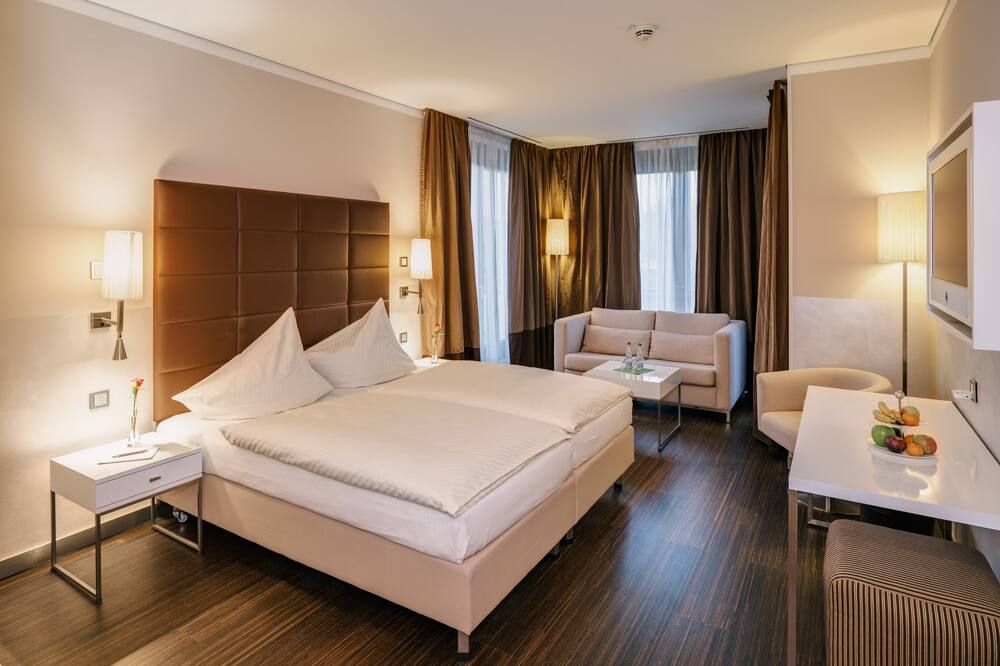 Hotel Eberhards am Wasser - Bietigheim-Bissingen - Slaapkamer