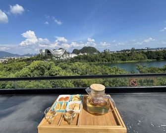 Riverside Wing Hotel Guilin - Kuej-lin - Balkón