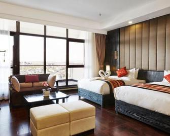 Regao Hot Spring Hotel - Fushun - Bedroom