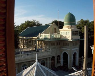 Bangluang Boutique Hotel nearby Wat Arun - Bangkok