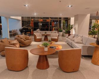 Sj Premium Hotels By Atlantica - Goiânia - Lounge