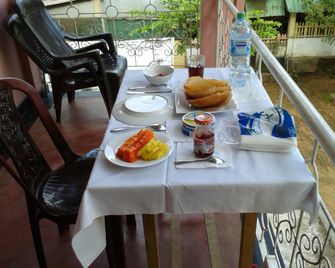 Luxman Guest House - Polonnaruwa - Edificio