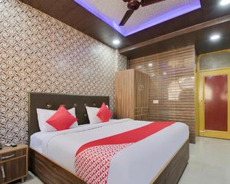 Flagship Hotel Ajay - Jammu - Habitación