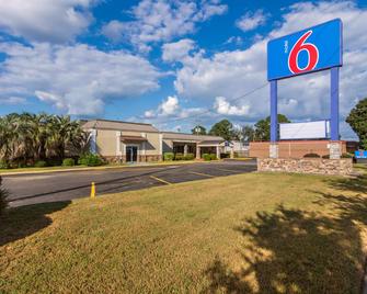 Motel 6 Warner Robins - Warner Robins - Κτίριο