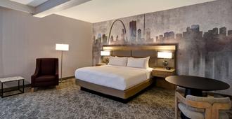 DoubleTree by Hilton St. Louis Airport - St. Louis - Schlafzimmer