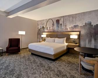 DoubleTree by Hilton St. Louis Airport - סנט לואיס - חדר שינה