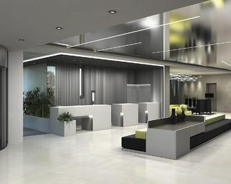 래디슨 블루 호텔 알제 하이드라 - 알제 - 로비