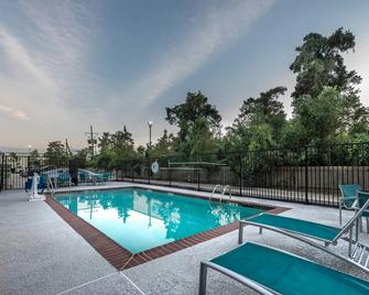 TownePlace Suites by Marriott New Orleans Harvey/West Bank - Harvey - Piscina