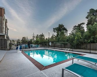 TownePlace Suites by Marriott New Orleans Harvey/West Bank - Harvey - Bazén