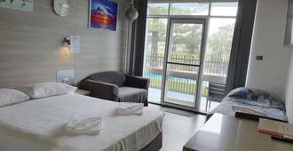 Le George Motel - Port Macquarie - Yatak Odası
