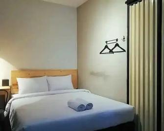 Pinx's Hostel - Jakarta - Bedroom