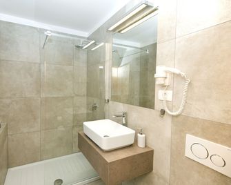 Vila Alpina - Bled - Bagno
