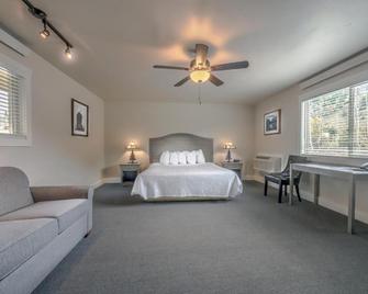 Flying Saddle Resort - Alpine - Chambre