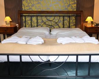 Hotel Diana - Nové Mesto nad Váhom - Bedroom