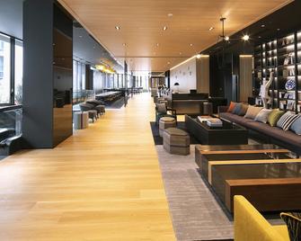 Hotel Intergate Osaka Umeda - Osaka - Lobby