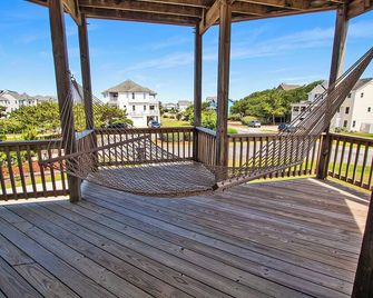 Oceanside, Private Pool, Community Pool, Sun Deck, Sp8, Ole Duck Haven - Kitty Hawk - Balkon