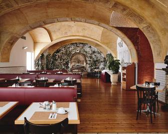 Hotel Das Weitzer - גראץ - מסעדה