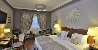 Hotel De La Cigogne - Geneva - Bedroom
