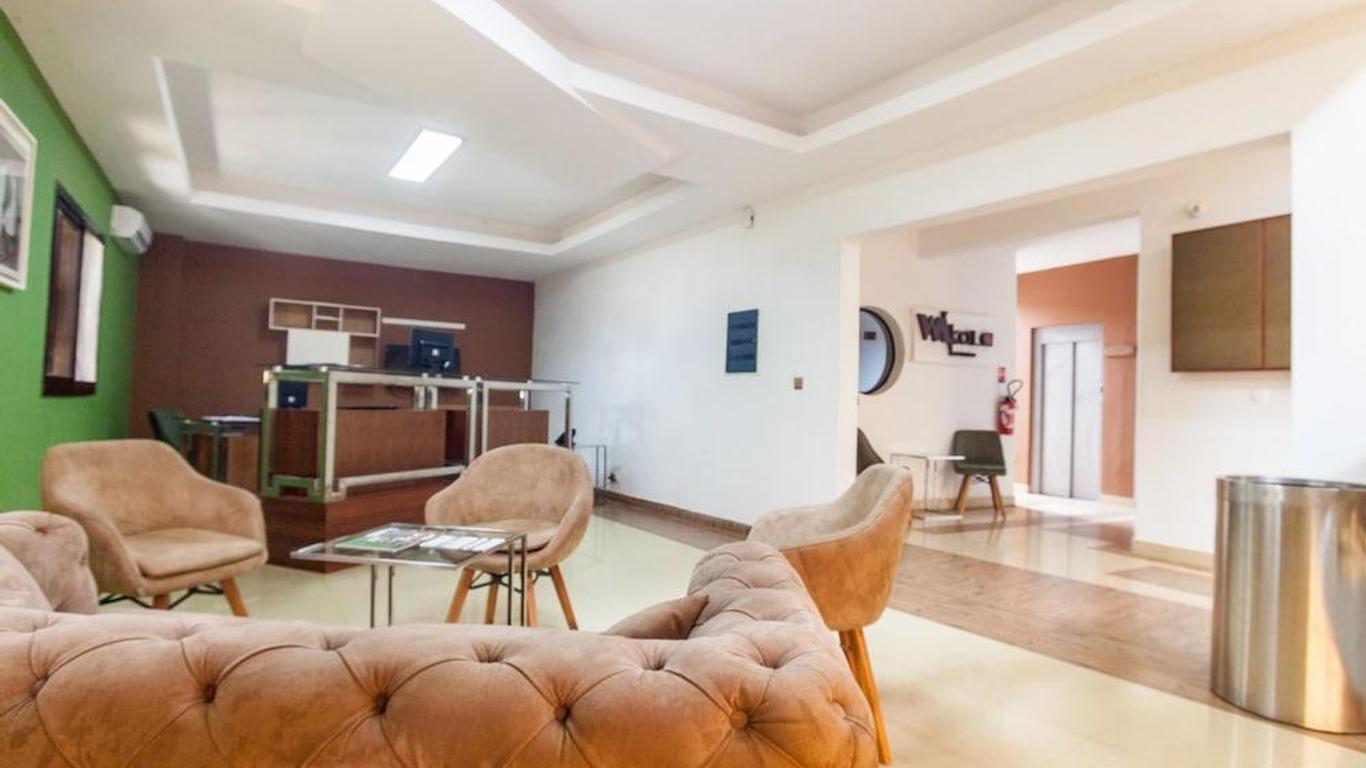 Wakola Hotel Cheikh Anta Diop