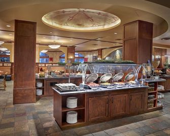 Residences at the Sun Peaks Grand - Sun Peaks - Buffet