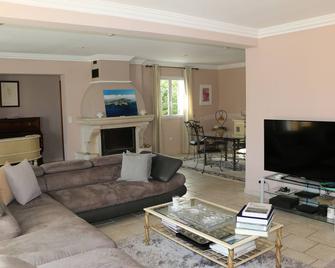 Villa with exceptional pool, 15 people - Aléria - Salon
