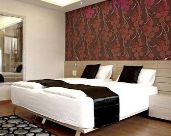 Z Executive Boutique Hotel - Bucarest - Camera da letto
