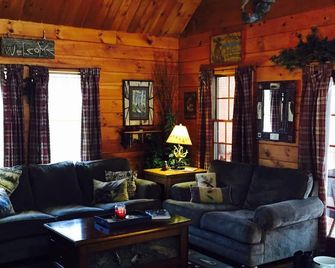 Beautiful Cabin for an affordable Getaway! - Johnstown - Sala de estar