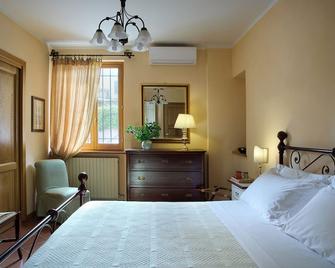 Albergo Villa Cristina - Spoleto - Kamar Tidur