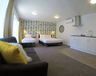 The Adelphi - כרייסטצ'רץ' - סלון