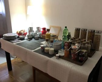 Bed and Breakfast Zeevat Waldperlach - מינכן - בופה