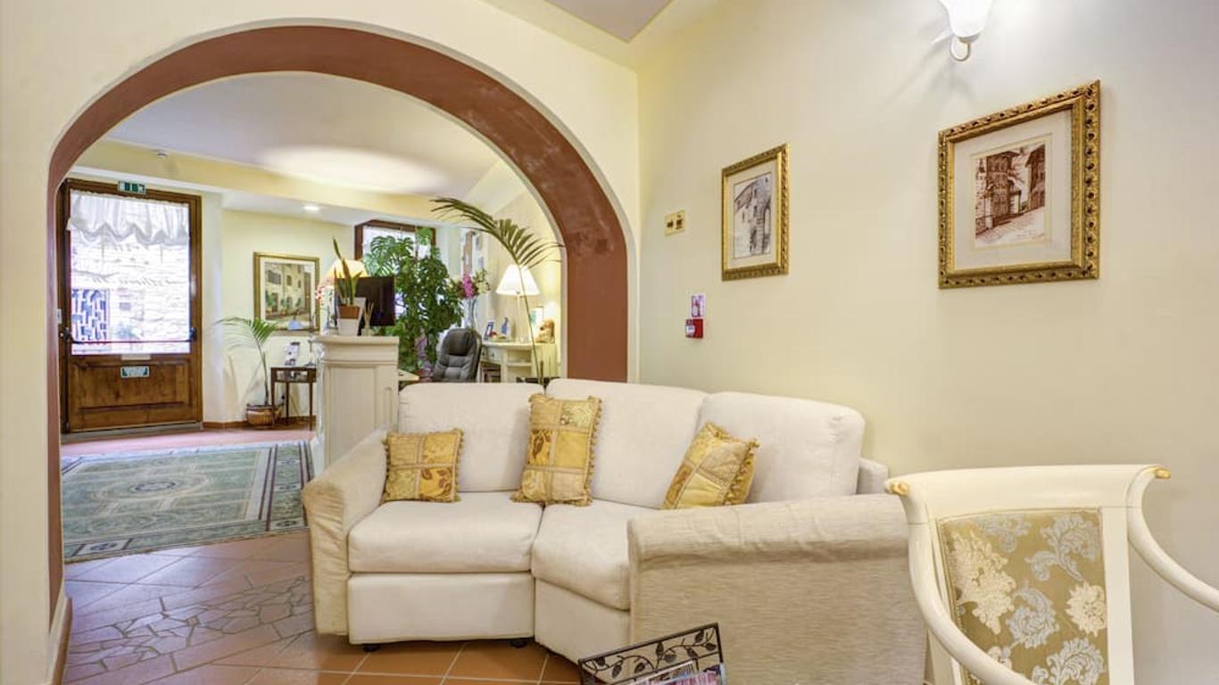 هوتل فولتيرا إن